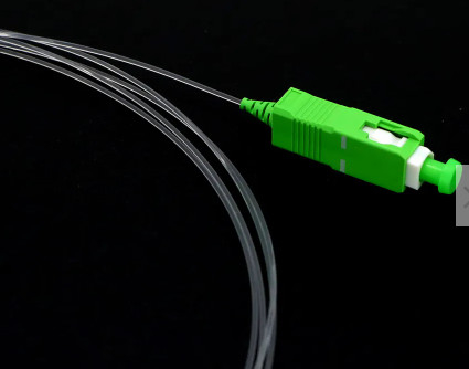 SC APC / UPC Διάμετρος καλωδίου 250 mm Διαφανές